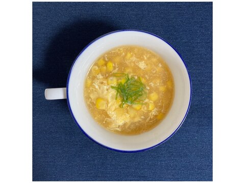 コーンと卵の洋風中華スープ